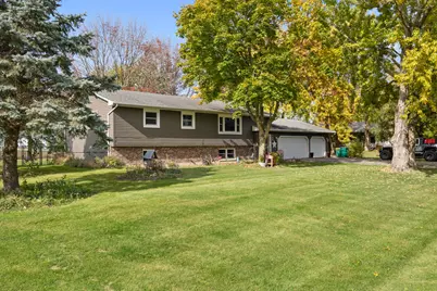 506 N 2nd Street, Malta, IL 60150 - Photo 2