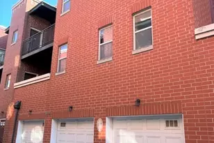 328 E 25th Pl, Chicago, IL 60616 - Photo 2
