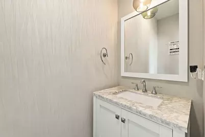5200 W Eddy Street, Chicago, IL 60641 - Photo 20