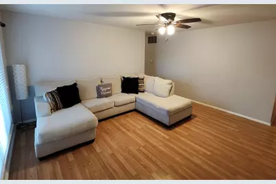 436 Camden Avenue, Romeoville, IL 60446 - Photo 2