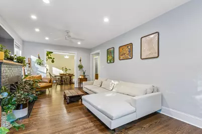 2319 N Commonwealth Avenue #2W, Chicago, IL 60614 - Photo 8