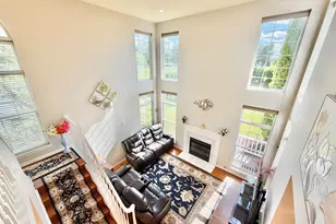110 Pembroke Cir, Lake Bluff, IL 60044 - Photo 8