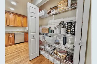 110 Pembroke Circle, Lake Bluff, IL 60044 - Photo 16