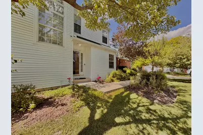 110 Pembroke Circle, Lake Bluff, IL 60044 - Photo 4