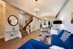 4607 S Calumet Ave, Chicago, IL 60653 - Photo 8