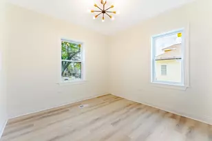 5424 W 30th Pl, Cicero, IL 60804 - Photo 10