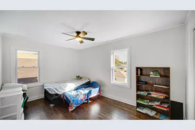 8755 S Merrill Avenue, Chicago, IL 60617 - Photo 24
