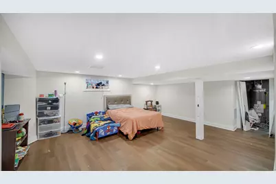 8755 S Merrill Avenue, Chicago, IL 60617 - Photo 28