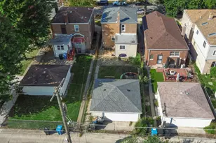 8755 S Merrill Ave, Chicago, IL 60617 - Photo 40