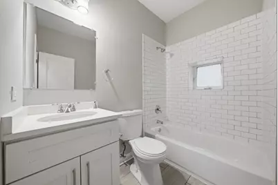 5039 W Cullom Avenue #2, Chicago, IL 60641 - Photo 8