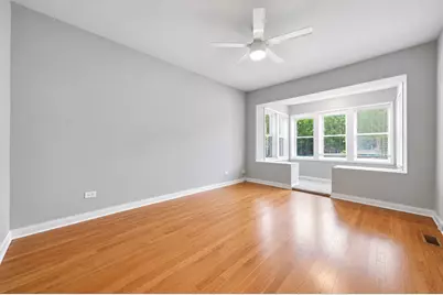 5039 W Cullom Avenue #2, Chicago, IL 60641 - Photo 4