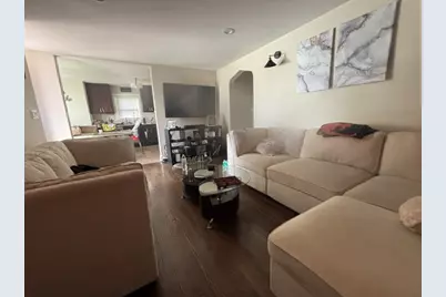 2424 S 13th Avenue, Broadview, IL 60155 - Photo 2