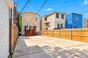 1411 N Keeler Ave, Chicago, IL 60651 - Photo 4