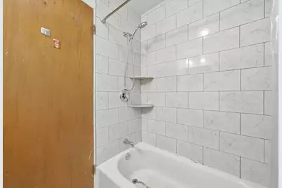 911 Waukegan Road #B, Deerfield, IL 60015 - Photo 16