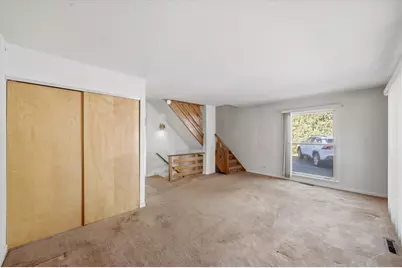911 Waukegan Road #B, Deerfield, IL 60015 - Photo 6