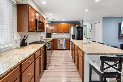 1831 Wedgewood Lane, Schaumburg, IL 60193 - Photo 16