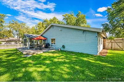 5892 Chatsworth Court, Hanover Park, IL 60133 - Photo 28