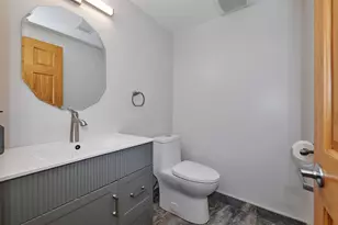 1916 N Spruce Terrace, Arlington Heights, IL 60004 - Photo 34