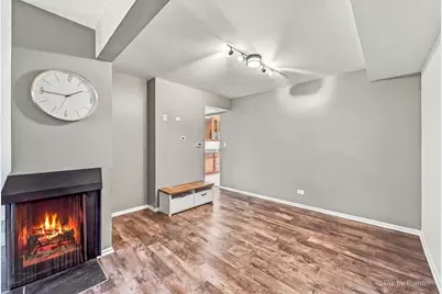 1901 Richmond Court #1901, Schaumburg, IL 60194 - Photo 2