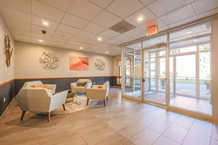 1327 E Washington St, Des Plaines, IL 60016 - Photo 6