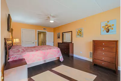 1327 E Washington Street #305, Des Plaines, IL 60016 - Photo 24