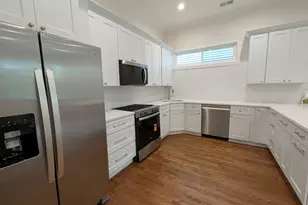 2627 N Mildred Ave, Chicago, IL 60614 - Photo 4