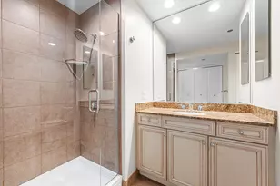 130 N Garland Ct, Chicago, IL 60602 - Photo 22
