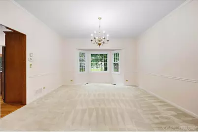 1002 Thoroughbred Circle, Saint Charles, IL 60174 - Photo 14