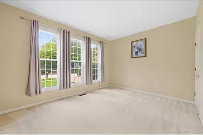 1002 Thoroughbred Circle, Saint Charles, IL 60174 - Photo 24