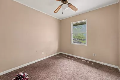 270 Chappel Avenue, Calumet City, IL 60409 - Photo 6