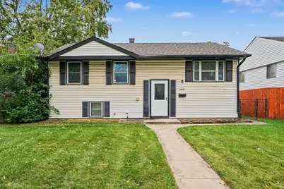270 Chappel Avenue, Calumet City, IL 60409 - Photo 1