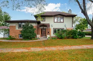 301 Kilpatrick Ave, Wilmette, IL 60091 - Photo 1