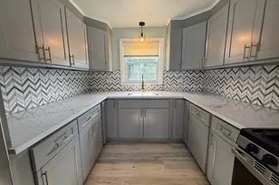 6842 S Campbell Ave, Chicago, IL 60629 - Photo 6
