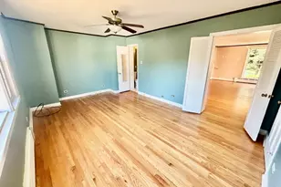 3015 N 77th Ct, Elmwood Park, IL 60707 - Photo 10