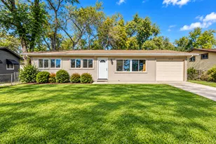 15326 Cherry Ln, Markham, IL 60428 - Photo 2