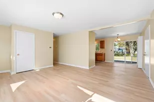 15326 Cherry Ln, Markham, IL 60428 - Photo 6