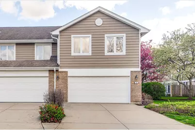73 Woodstone Drive, Buffalo Grove, IL 60089 - Photo 2