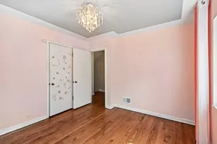 738 Dodge Ave, Evanston, IL 60202 - Photo 14