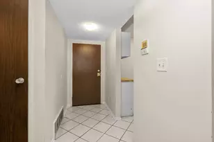 1265 N Sterling Ave, Palatine, IL 60067 - Photo 4