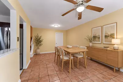 9406 Meadow Lane, Des Plaines, IL 60016 - Photo 6