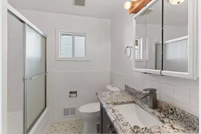 9406 Meadow Lane, Des Plaines, IL 60016 - Photo 20