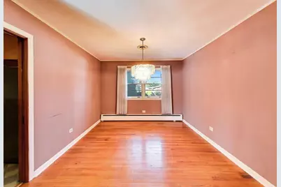 102 W Stratford Place, Mount Prospect, IL 60056 - Photo 12