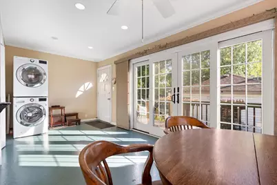 5001 W Wilson Avenue, Chicago, IL 60630 - Photo 10