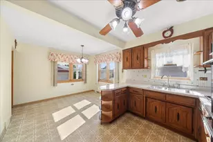 4525 N Pontiac Ave N, Norridge, IL 60706 - Photo 14