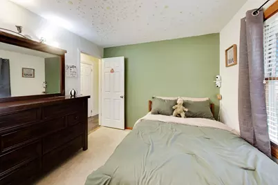 2615 Forest Glen Parkway, Woodridge, IL 60517 - Photo 12