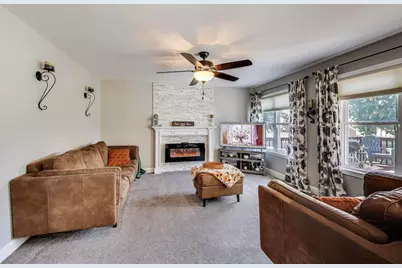 329 Sundance Drive, Bartlett, IL 60103 - Photo 14
