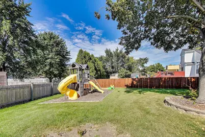 329 Sundance Drive, Bartlett, IL 60103 - Photo 46