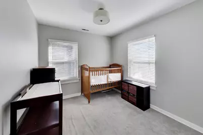 127 N Illinois Avenue, Villa Park, IL 60181 - Photo 10