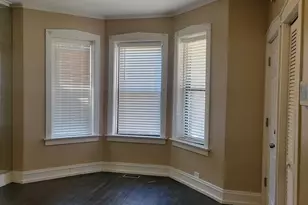 8345 S Manistee Ave, Chicago, IL 60617 - Photo 2