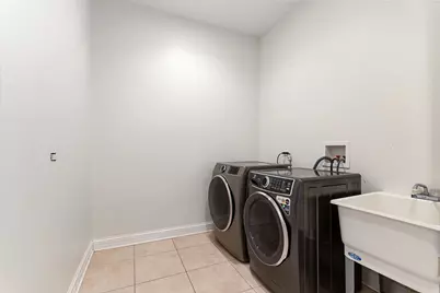 16W530 Bluff Road, Willowbrook, IL 60527 - Photo 20